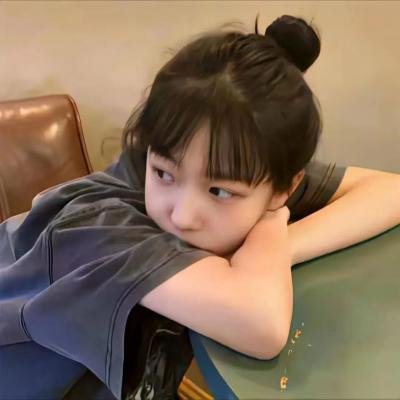 巫师与汉娜·蒙塔娜在船上